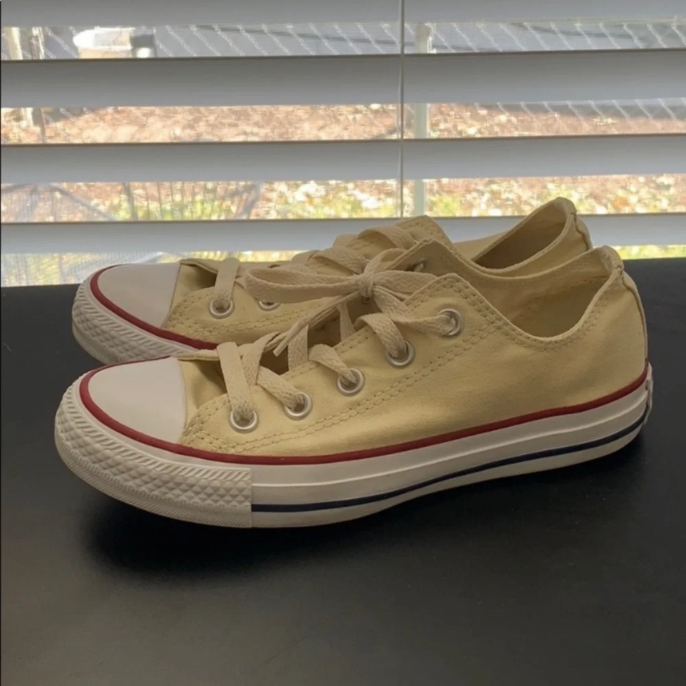 Yellow Converse - Picture 1 of 5